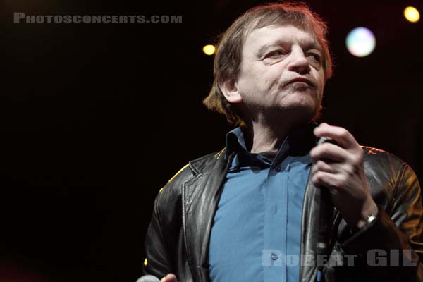 THE FALL - 2012-03-07 - PARIS - Le Bataclan - 